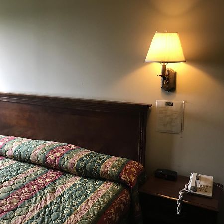 Lititz Inn And Suites Экстерьер фото