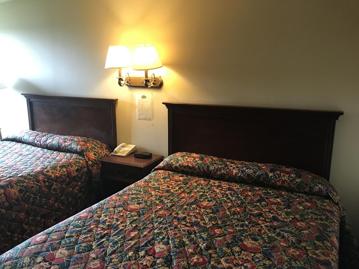 Lititz Inn And Suites Экстерьер фото