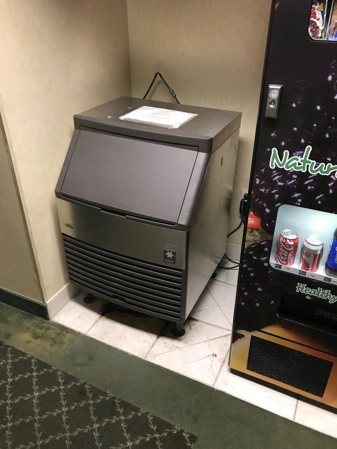 Lititz Inn And Suites Экстерьер фото