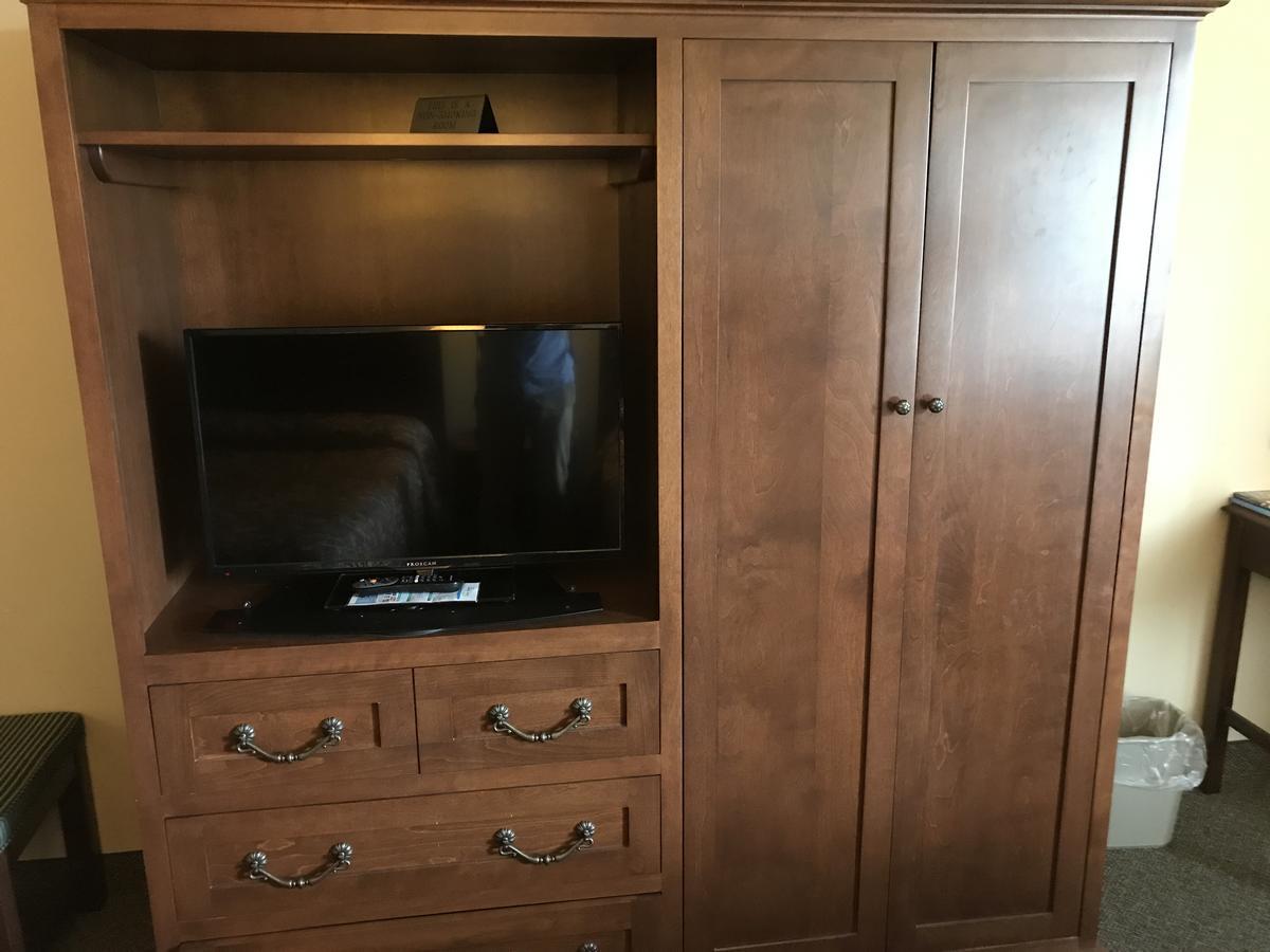 Lititz Inn And Suites Экстерьер фото